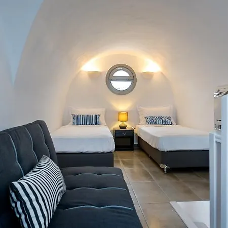 White Harmony Hotel