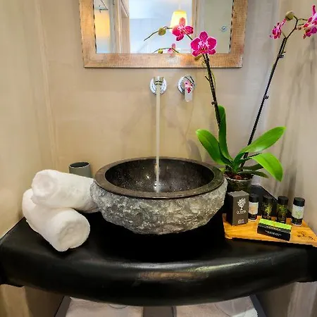 White Harmony Hotel 5*