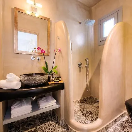 White Harmony 5* Megalochori (Santorini)